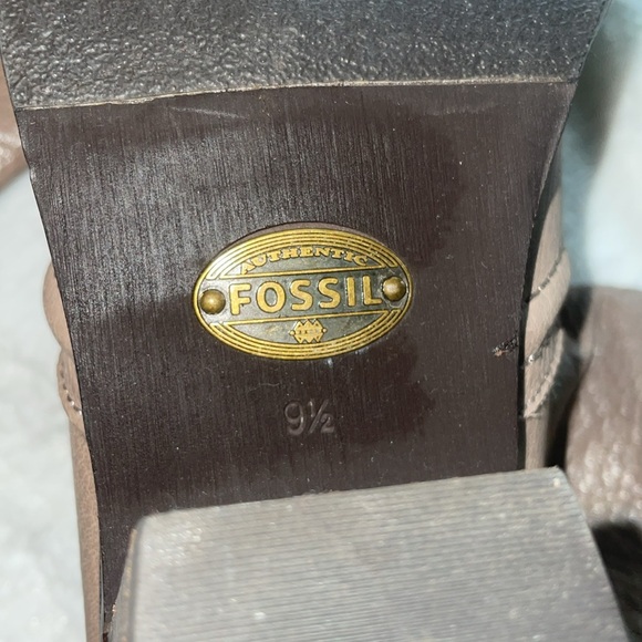 Tall Authentic Fossil Felicia Boots! - Picture 3 of 9